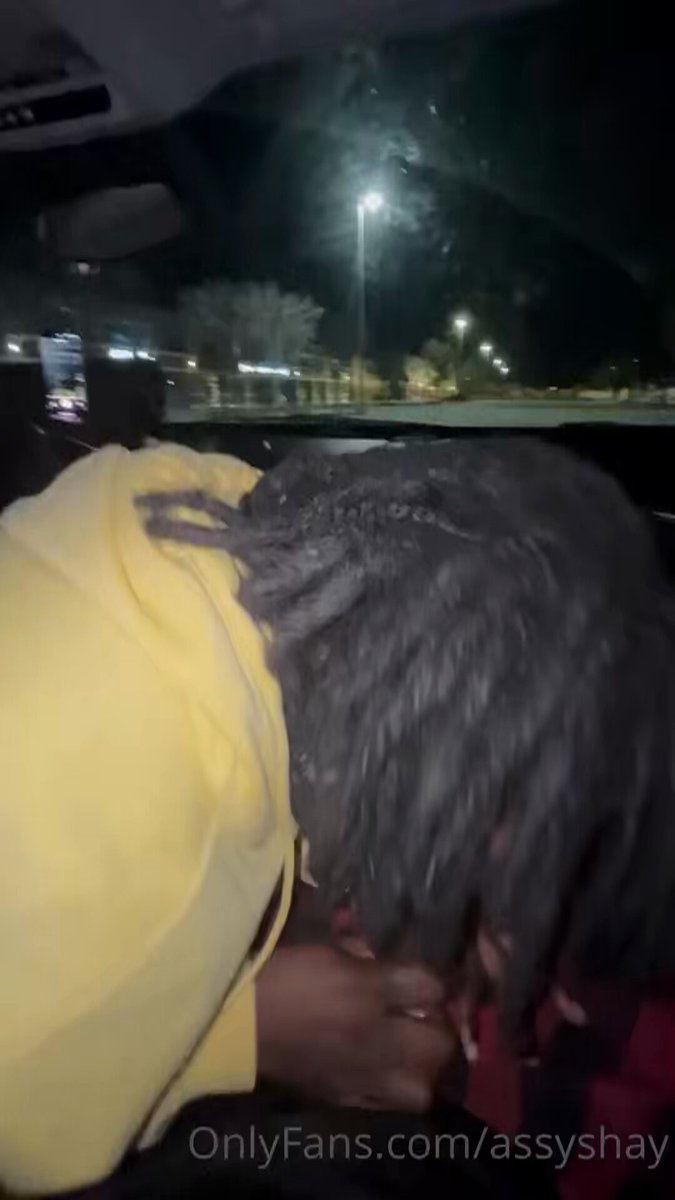 Big Booty Thot Bigbootyshayyy Sucking Dick in Car